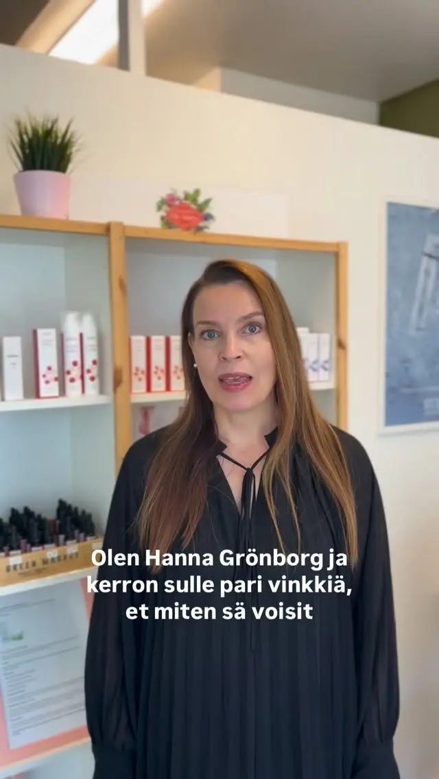 ❄️ Kylmempi kausi haastaa ihoa monella tavalla

Videolla jaan muutaman yksinkertaisen, mutta tehokkaan tavan pitää iho hyvinvoivana myös kylminä kuukausina

- Hanna, Villi Vadelma

#holistinenhyvinvointi #ayurveda #kauneusjaterveys
#kauneushoitolavillivadelma #kauneushoitolahelsinki #kosmetologihelsinki #luonnonkosmetiikka #kauneus #hyvinvointi #kauneushoitolakumpula #ihonhoito #kauneudenhoito #happokuorinta #mikroneulaus #mikroneulaushelsinki #retinoli
